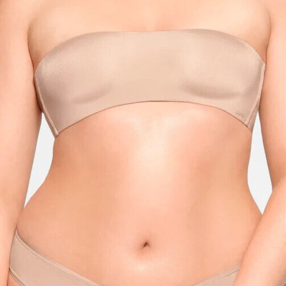 NWT SKIMS wireless strapless bra 30A ochre